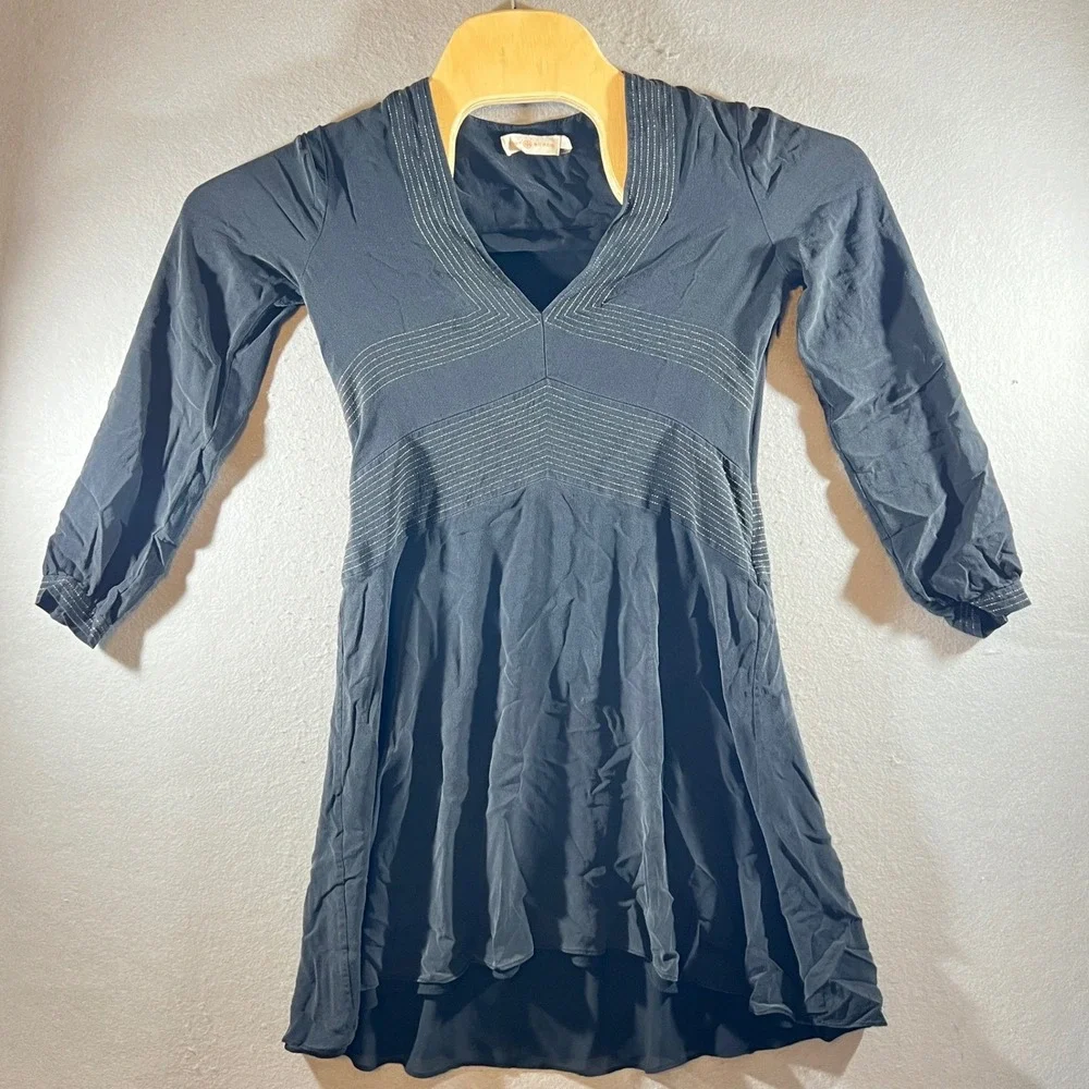 tory burch fit and flare dress Tory Burch Liana navy rib & wavy knit sleeveless fit & flare dress Large 6914